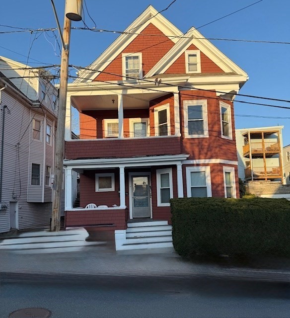 2 bed, 1 bath apartment for rent at 39 Wolcott Unit 2, Malden — photo 1 of 11