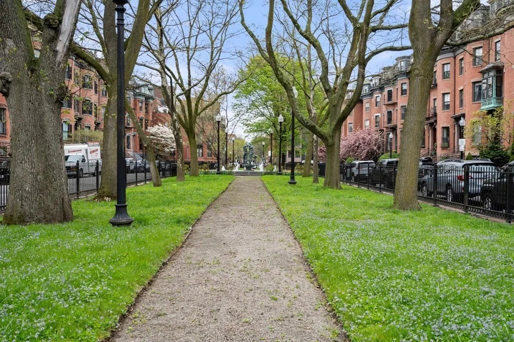 2 bed, 1 bath apartment for rent at 39 Worcester Sq Unit 5 PH, South End — photo 21 of 22