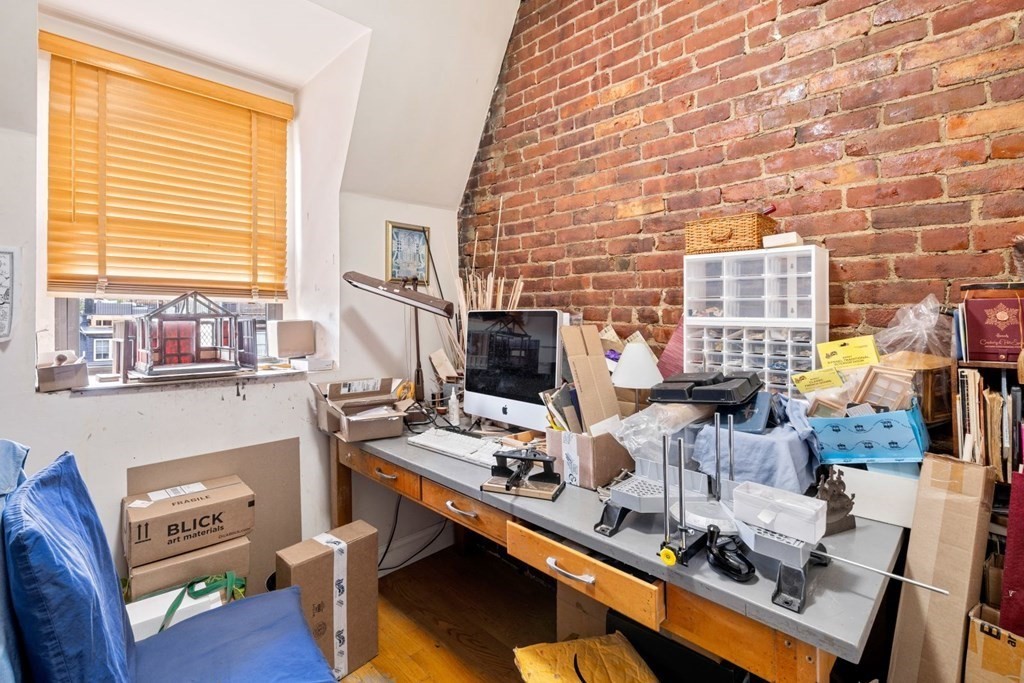 2 bed, 1 bath apartment for rent at 39 Worcester Sq Unit 5, South End — photo 13 of 22