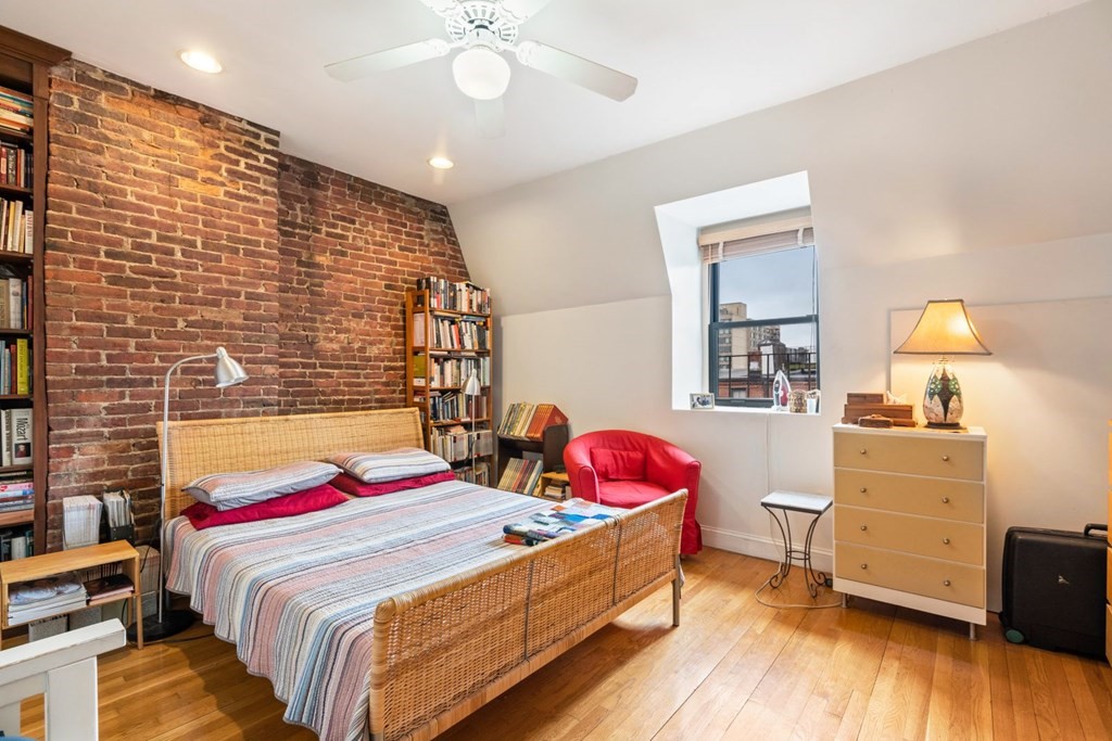 2 bed, 1 bath apartment for rent at 39 Worcester Sq Unit 5, South End — photo 9 of 22