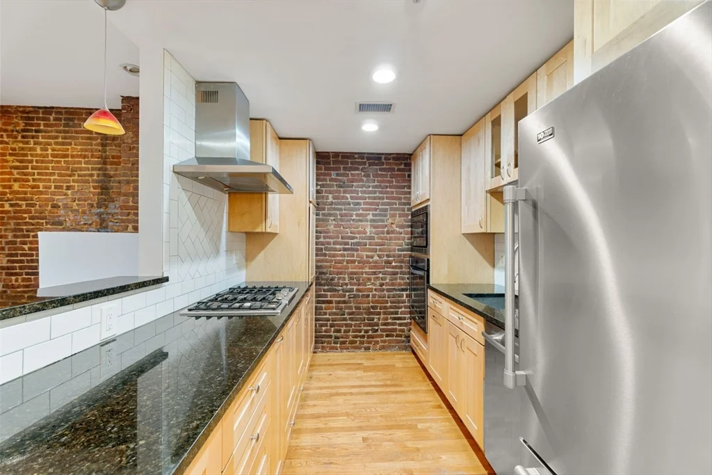2 bed, 1 bath apartment for rent at 39 Worcester Sq Unit PH 5, South End — photo 8 of 20