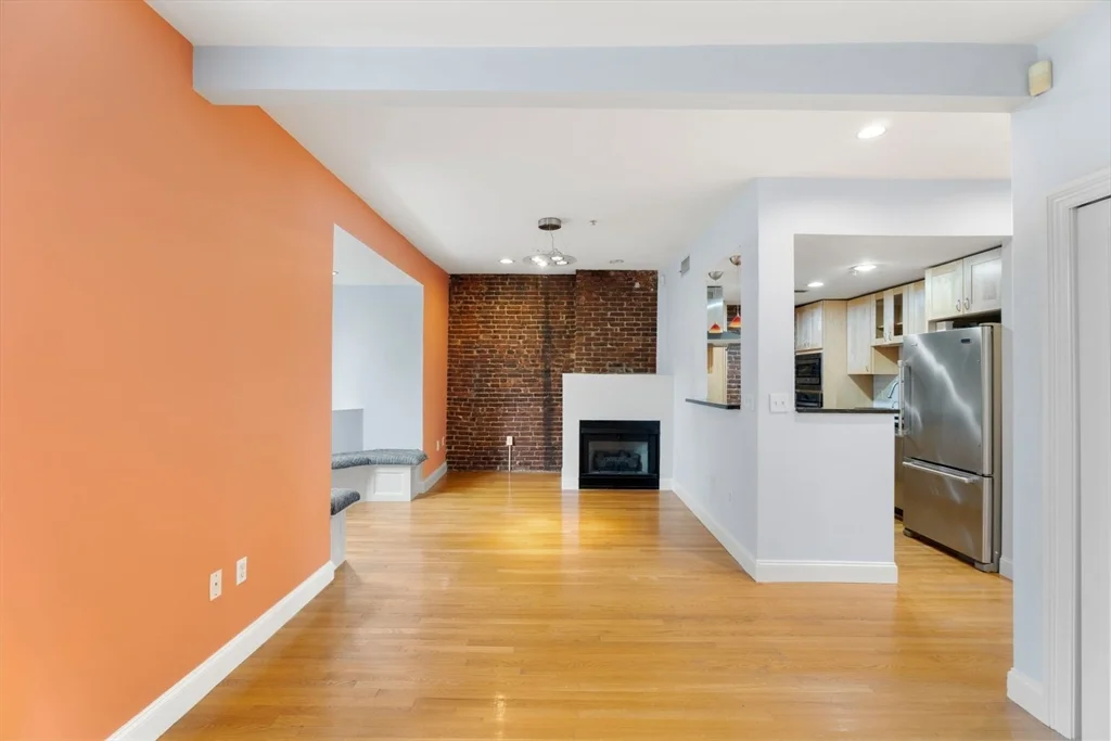 2 bed, 1 bath apartment for rent at 39 Worcester Sq Unit PH 5, South End
