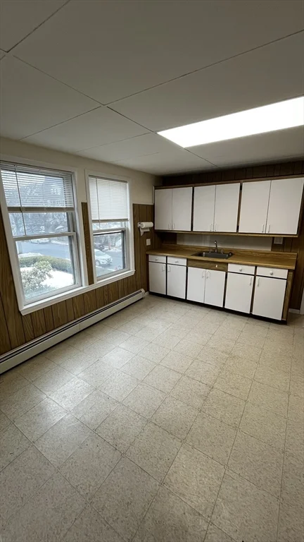 1 bed, 1 bath apartment for rent at 39 Wyoming Ave Unit 2, Malden — photo 2 of 14