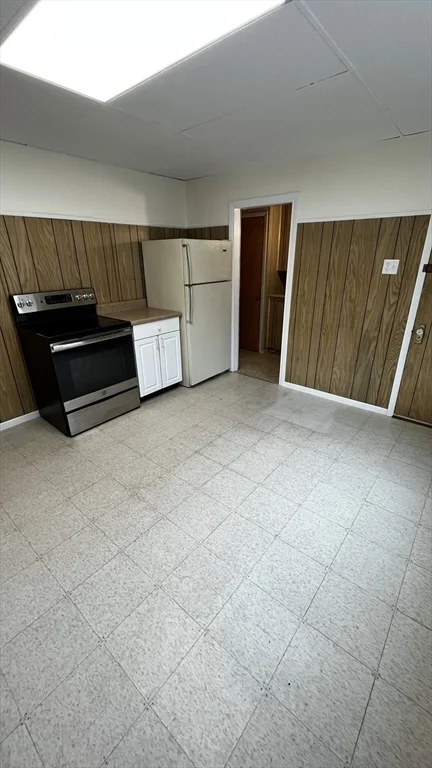 1 bed, 1 bath apartment for rent at 39 Wyoming Ave Unit 2, Malden — photo 4 of 14