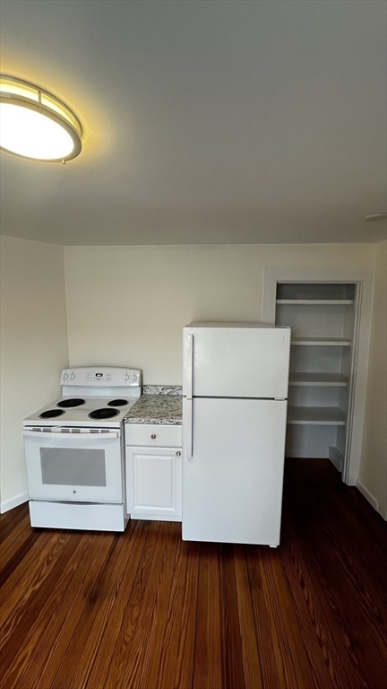 2 bed, 1 bath apartment for rent at 39 Wyoming Ave Unit 3, Malden — photo 10 of 17