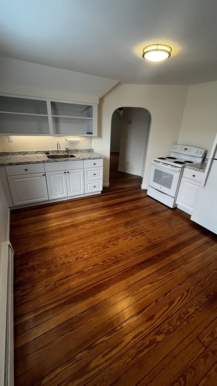 2 bed, 1 bath apartment for rent at 39 Wyoming Ave Unit 3, Malden — photo 7 of 17