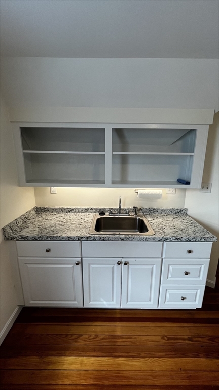 2 bed, 1 bath apartment for rent at 39 Wyoming Ave Unit 3, Malden — photo 9 of 17