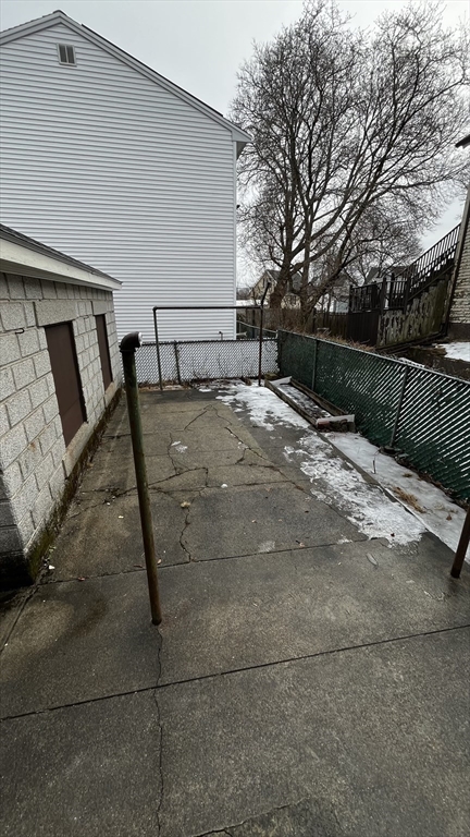 2 bed, 1 bath apartment for rent at 39 Wyoming Ave Unit 3, Malden — photo 16 of 17
