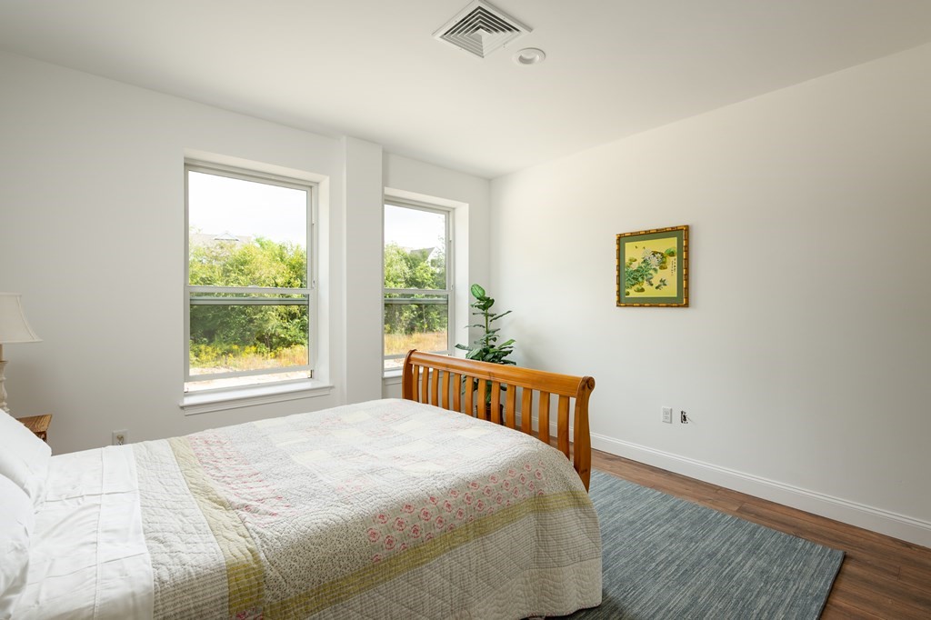 1 bed, 1 bath apartment for rent at 390 Chief Justice Cushing Hwy Unit 215, Cohasset — photo 12 of 16