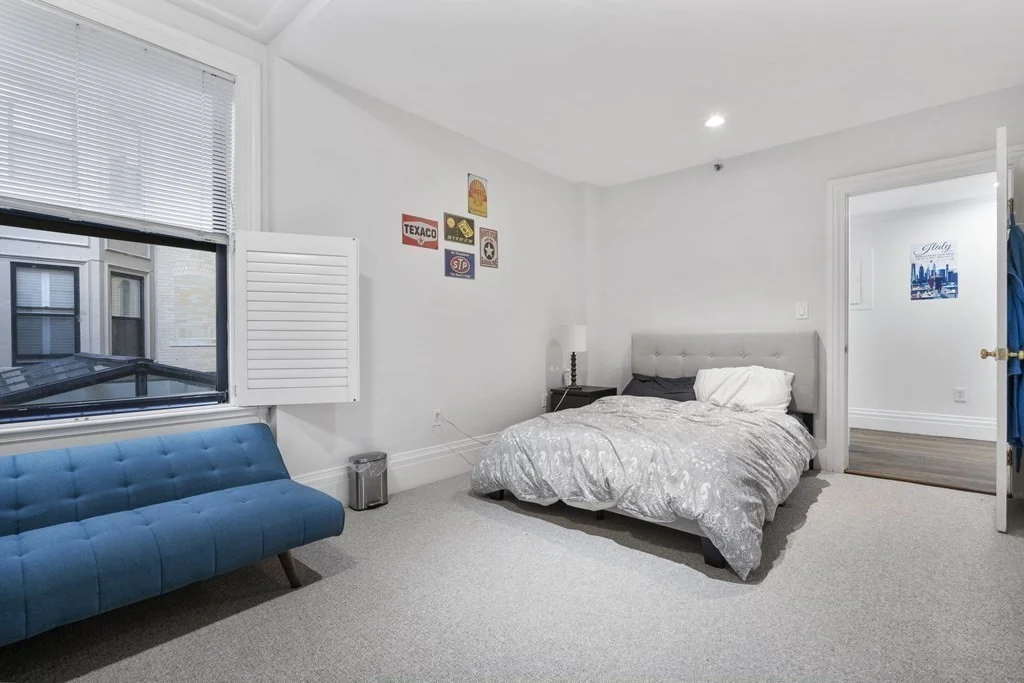 2 bed, 1 bath apartment for rent at 390 Commonwealth Ave Unit 205, Back Bay — photo 11 of 17