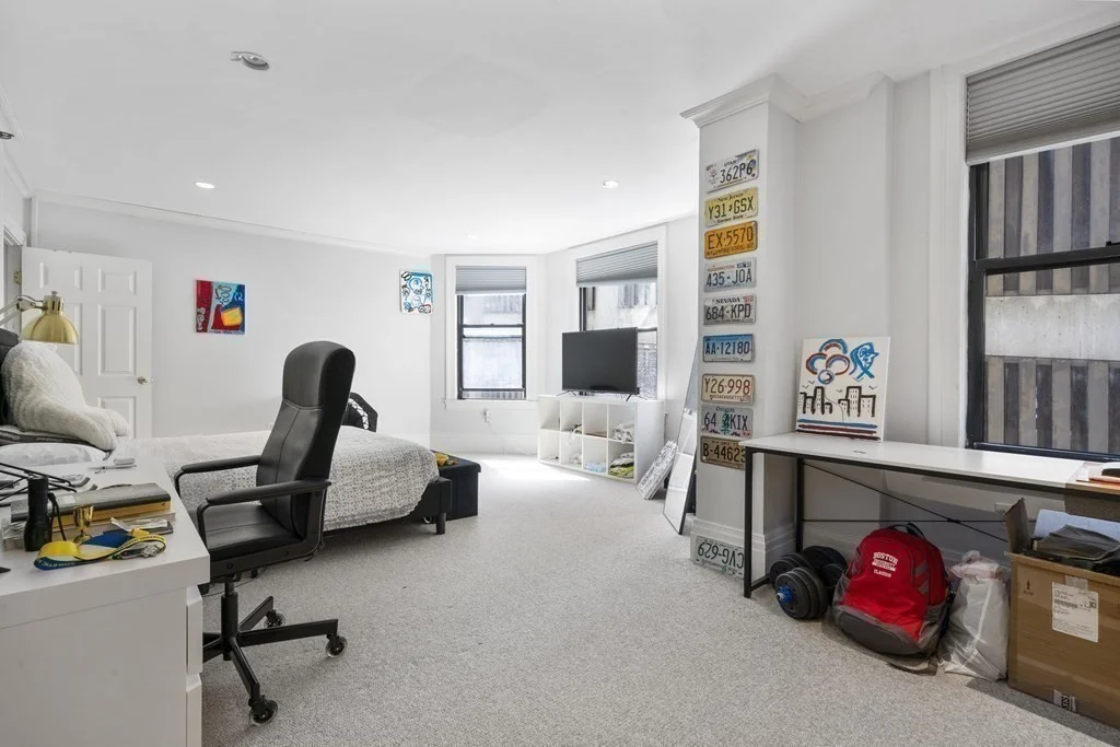 2 bed, 1 bath apartment for rent at 390 Commonwealth Ave Unit 205, Back Bay — photo 8 of 17