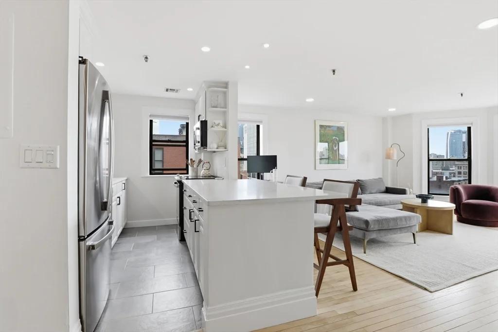 2 bed, 1 bath apartment for rent at 390 Commonwealth Ave Unit 801, Back Bay — photo 6 of 17