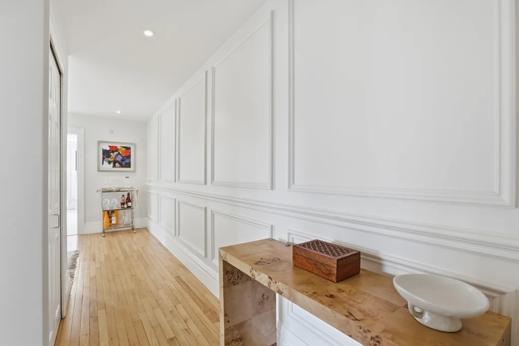 2 bed, 1 bath apartment for rent at 390 Commonwealth Ave Unit 801, Back Bay — photo 13 of 17