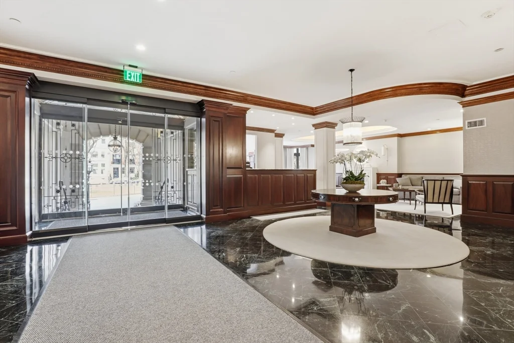 2 bed, 1 bath apartment for rent at 390 Commonwealth Ave Unit 801, Back Bay — photo 16 of 17