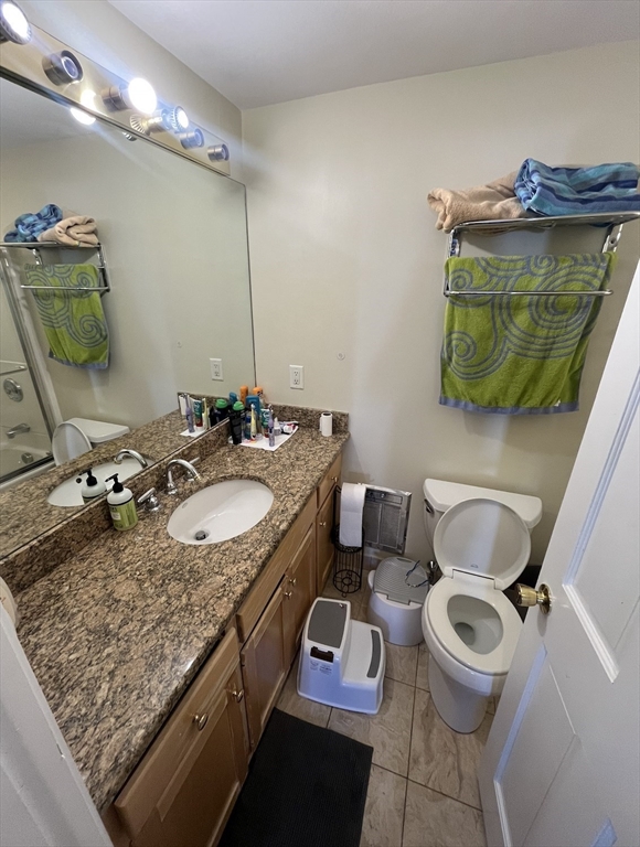 2 bed, 2 bath apartment for rent at 390 Commonwealth Ave Unit PH2, Back Bay — photo 21 of 22