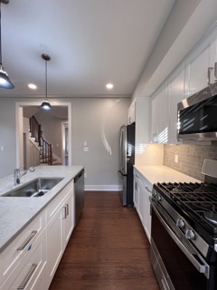 3 bed, 3.5 bath apartment for rent at 390 Harvard St Unit 0, Mid Cambridge — photo 9 of 28