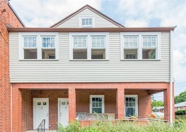 2 bed, 1 bath apartment for rent at 390 Langley Rd Unit 1, Newton Center