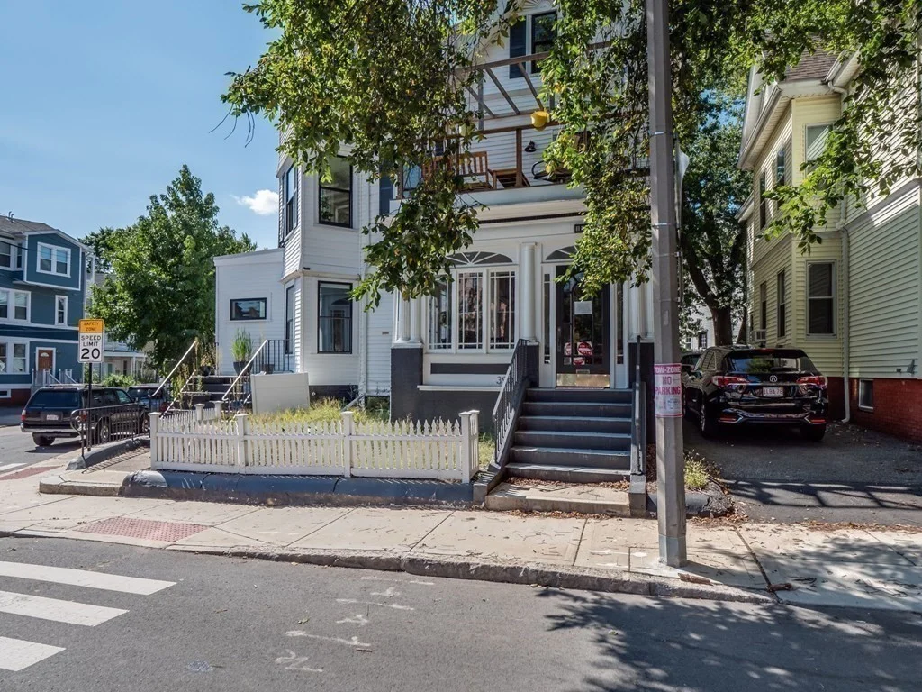 2 bed, 1 bath apartment for rent at 390 Medford St Unit 1, Winter Hill — photo 15 of 16