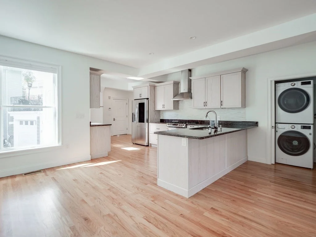 2 bed, 2 bath apartment for rent at 390 Medford St Unit 2, Winter Hill — photo 8 of 27