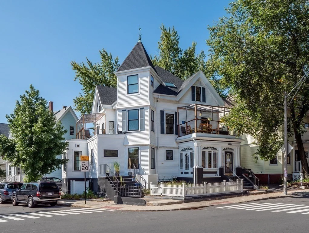 2 bed, 2 bath apartment for rent at 390 Medford St Unit 2, Winter Hill — photo 26 of 27