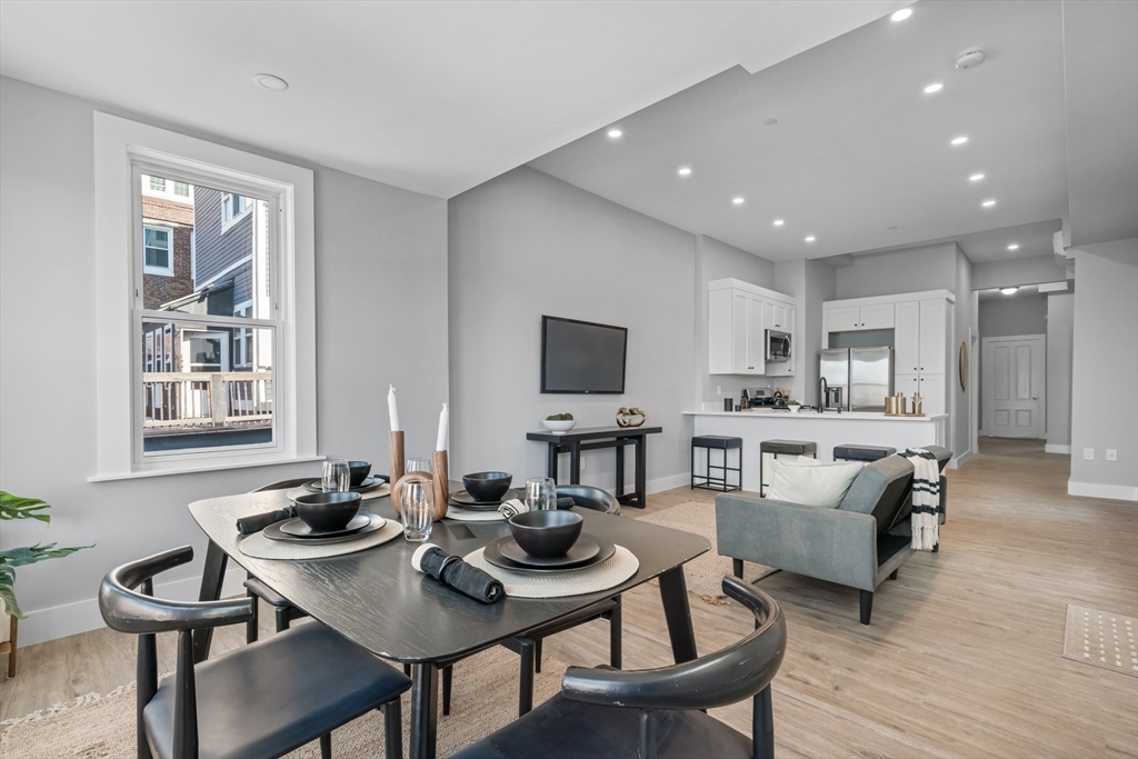 2 bed, 1 bath apartment for rent at 390 Meridian St Unit 2, Central Square — photo 1 of 30