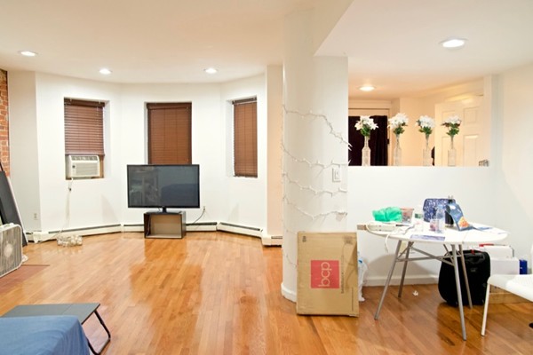 2 bed, 1 bath apartment for rent at 390 Riverway Unit 2, Mission Hill — photo 1 of 9