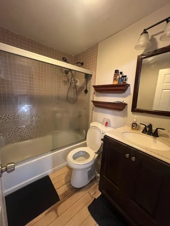 2 bed, 2 bath apartment for rent at 390 Riverway Unit 6, Mission Hill — photo 4 of 7