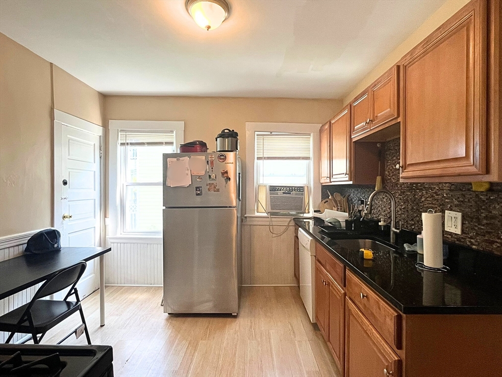 3 bed, 1 bath apartment for rent at 3907 Washington St Unit 2, Jamaica Plain — photo 19 of 36