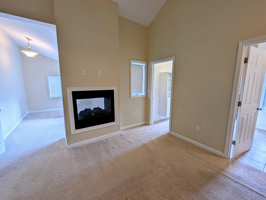 2 bed, 2 bath apartment for rent at 391 America Blvd Unit 391, Ashland — photo 9 of 22