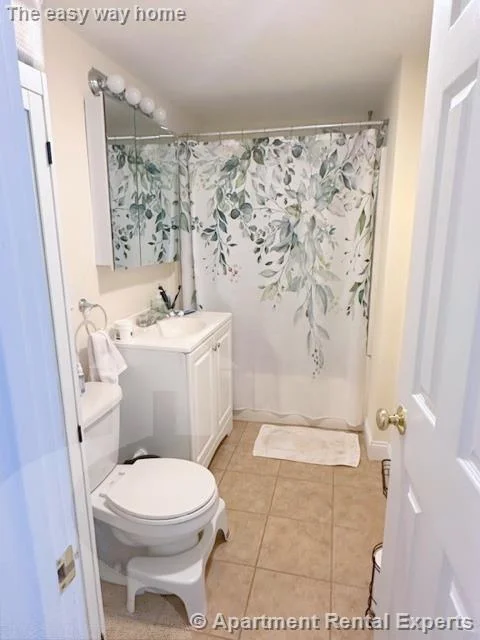 2 bed, 1 bath apartment for rent at 391 Columbia St, Inman Square — photo 4 of 9