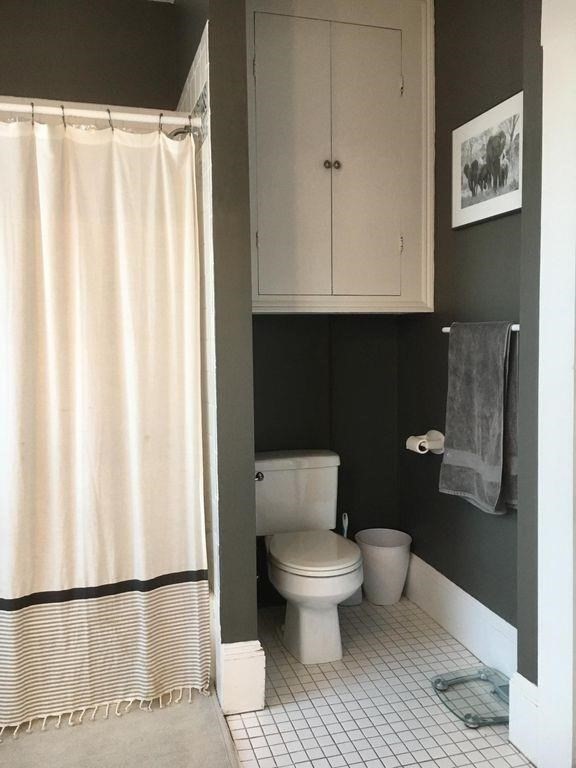 Studio bed, 1 bath apartment for rent at 391 Commonwealth Ave Unit 5, Back Bay — photo 5 of 7