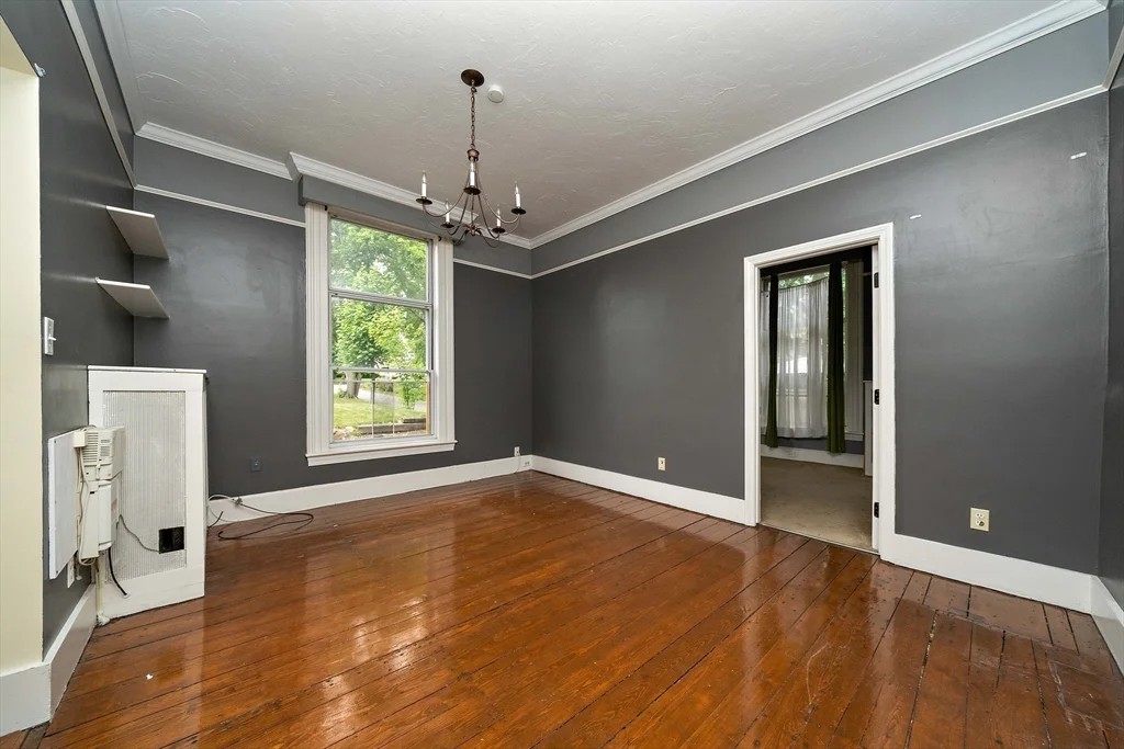 1 bed, 1 bath apartment for rent at 391 Elm St Unit 2, Braintree — photo 3 of 11