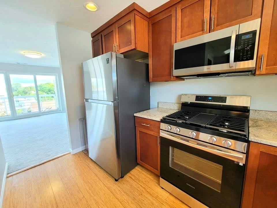 2 bed, 1 bath apartment for rent at 391 Hyde Park Ave Unit 206, Jamaica Plain — photo 9 of 29
