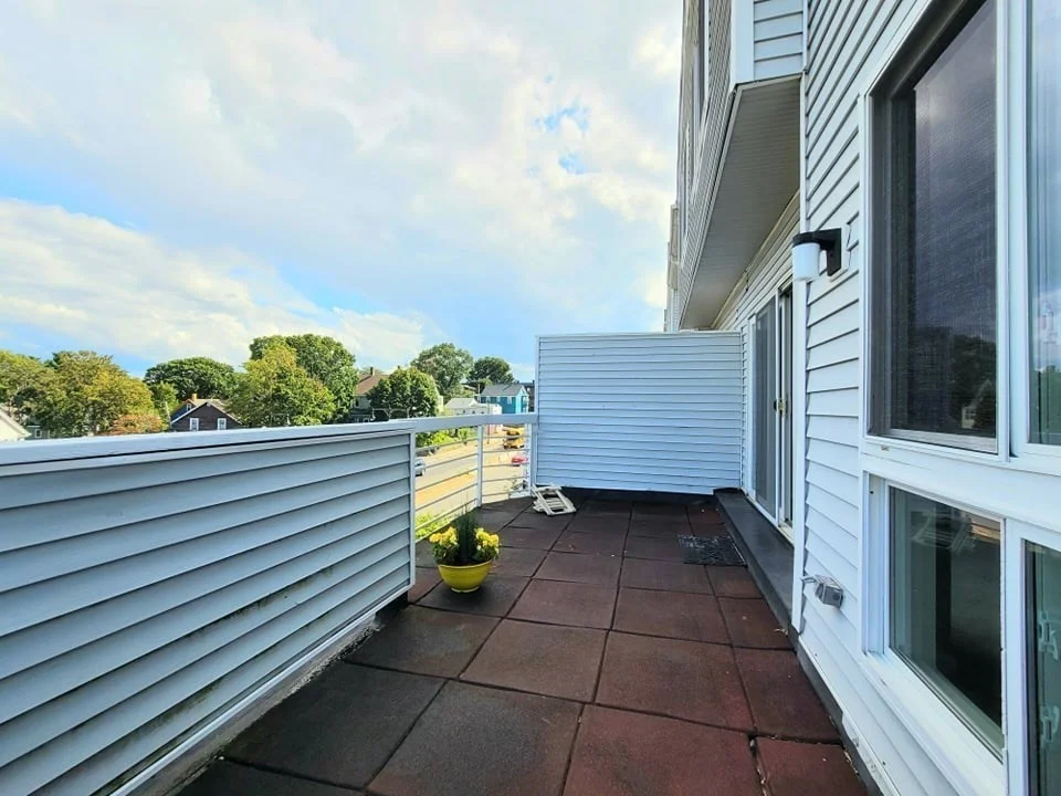 2 bed, 1 bath apartment for rent at 391 Hyde Park Ave Unit 206, Jamaica Plain — photo 12 of 29