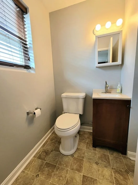 2 bed, 1 bath apartment for rent at 391 Hyde Park Ave Unit 206, Jamaica Plain — photo 15 of 29
