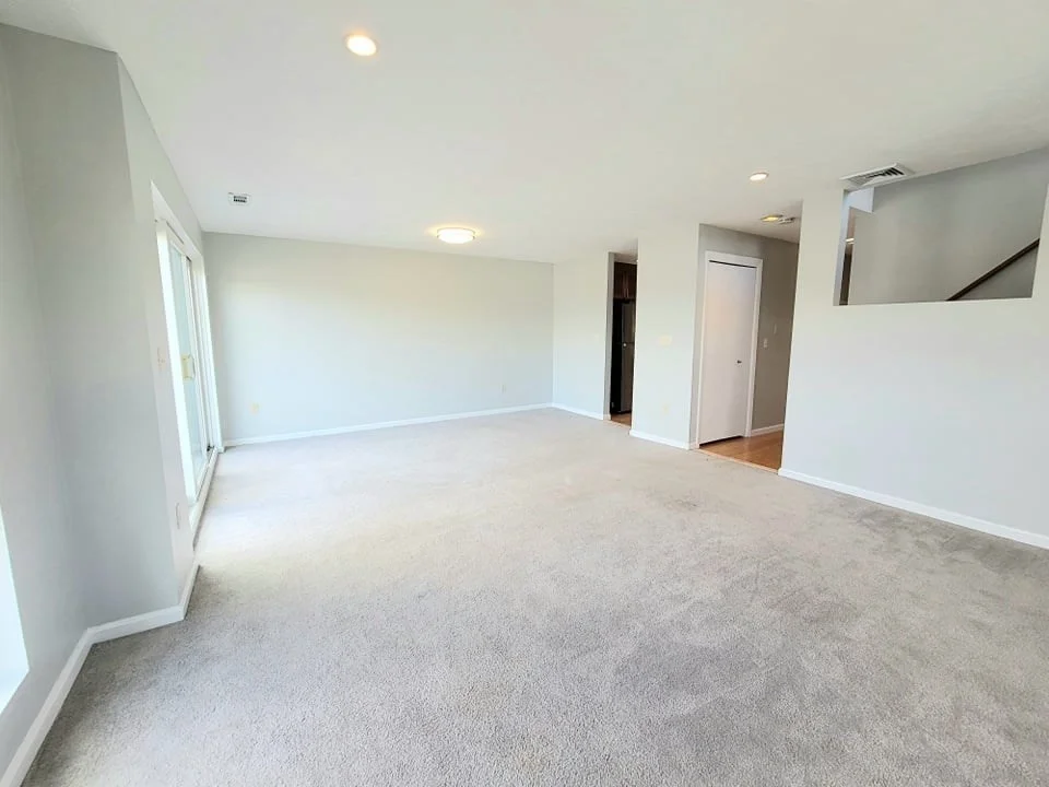 2 bed, 1 bath apartment for rent at 391 Hyde Park Ave Unit 206, Jamaica Plain — photo 7 of 29