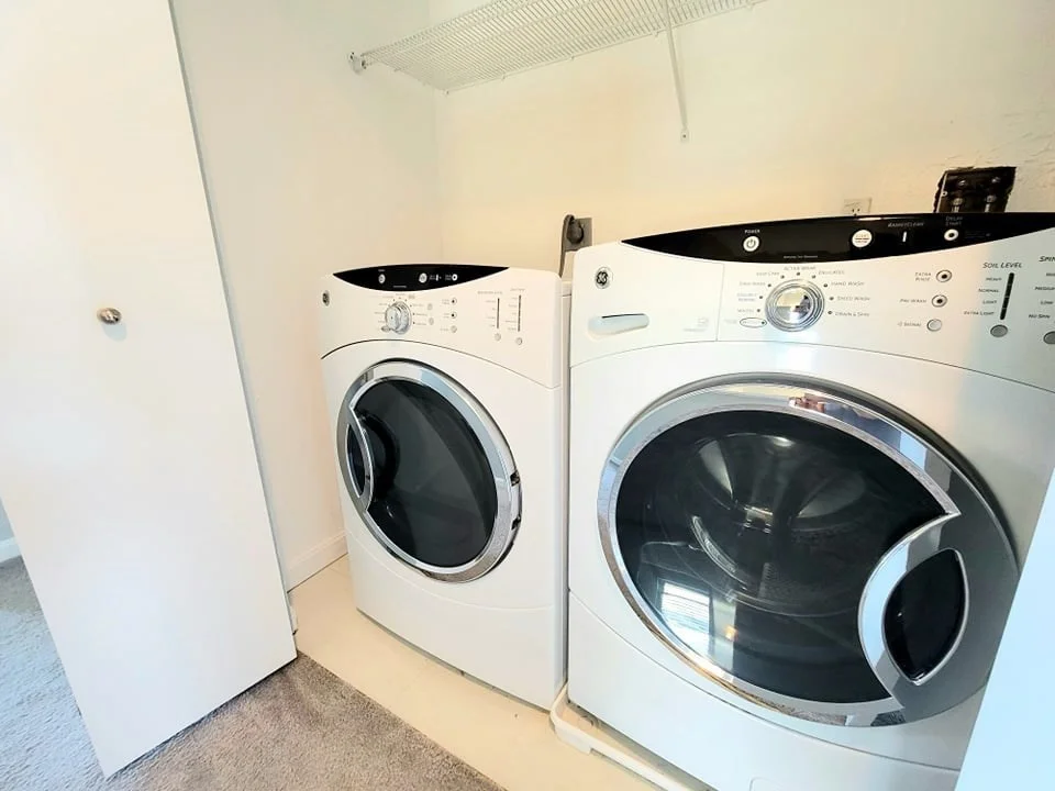 2 bed, 1 bath apartment for rent at 391 Hyde Park Ave Unit 206, Jamaica Plain — photo 28 of 29