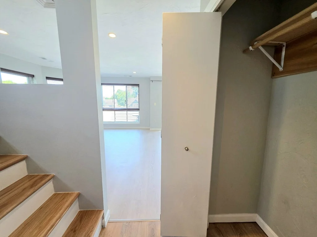 2 bed, 1 bath apartment for rent at 391 Hyde Park Ave Unit 206, Jamaica Plain — photo 14 of 29