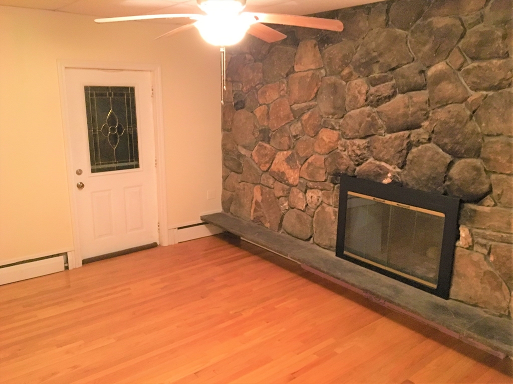 1 bed, 1 bath apartment for rent at 391 Newton St Unit 2, Chestnut Hill — photo 7 of 17