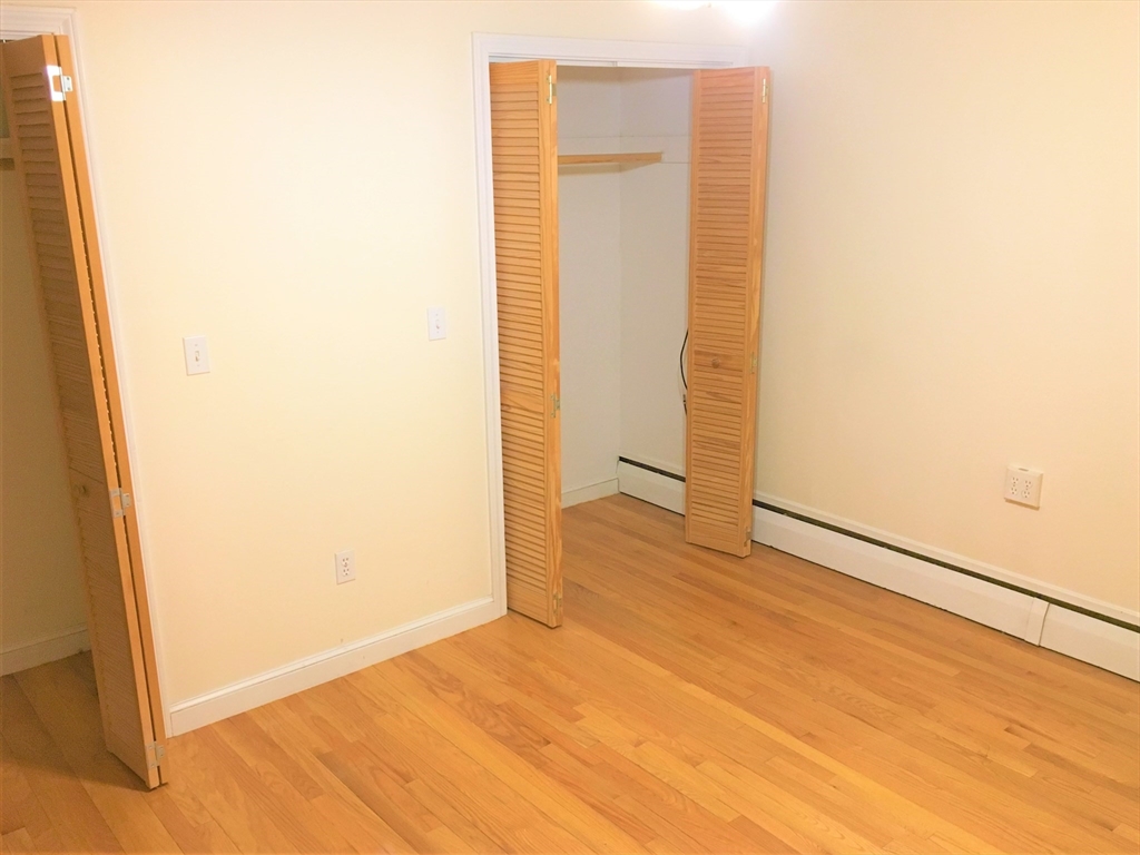 1 bed, 1 bath apartment for rent at 391 Newton St Unit 2, Chestnut Hill — photo 14 of 17