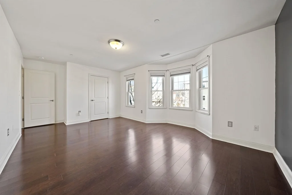 2 bed, 2 bath apartment for rent at 391 Pleasant St Unit 201, Melrose — photo 8 of 26