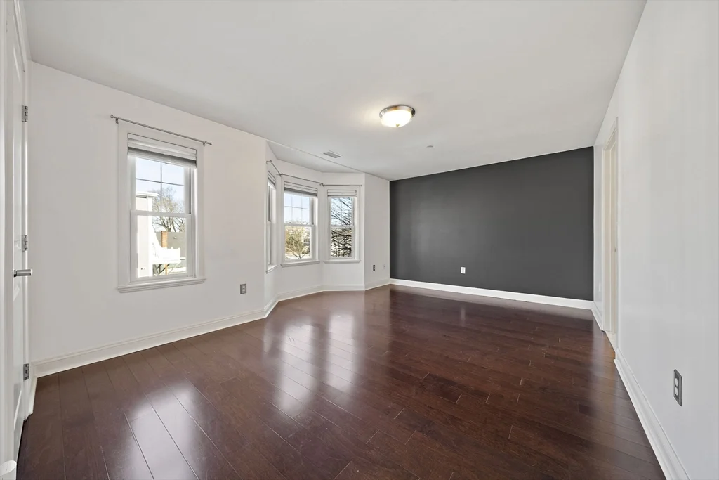 2 bed, 2 bath apartment for rent at 391 Pleasant St Unit 201, Melrose — photo 6 of 26