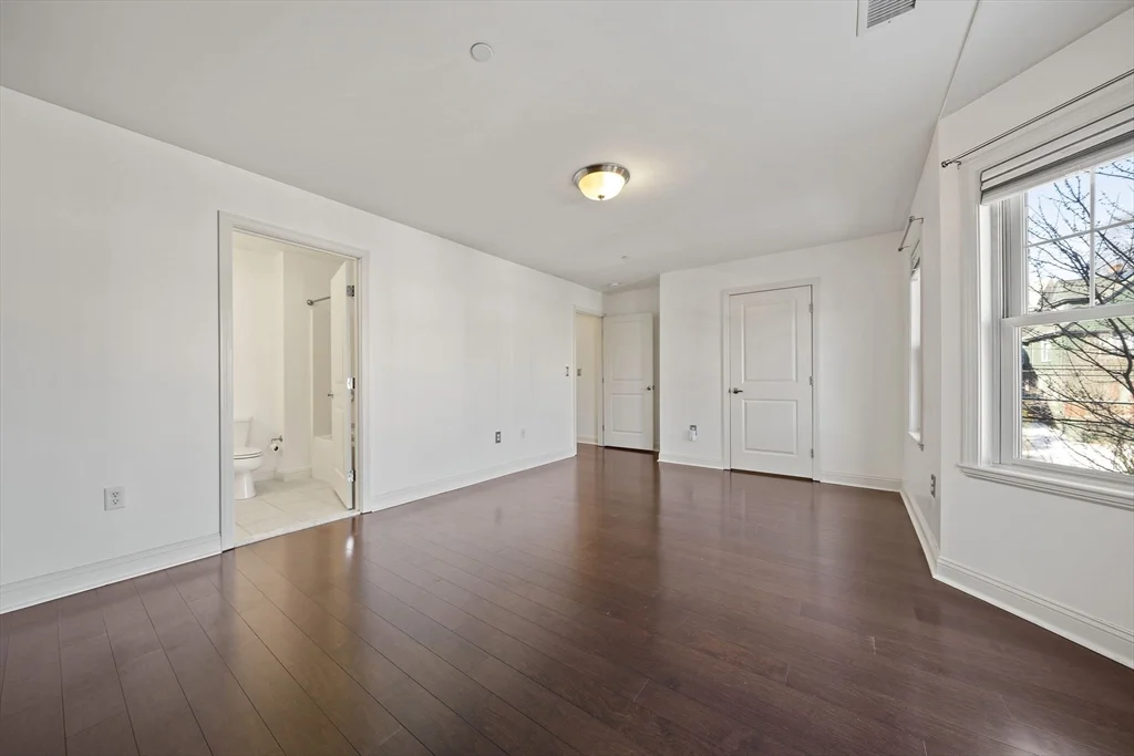2 bed, 2 bath apartment for rent at 391 Pleasant St Unit 201, Melrose — photo 7 of 26