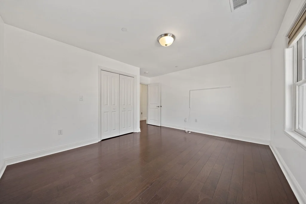 2 bed, 2 bath apartment for rent at 391 Pleasant St Unit 201, Melrose — photo 11 of 26