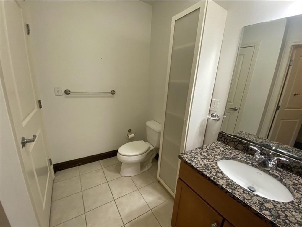 2 bed, 2 bath apartment for rent at 391 Pleasant St Unit 307, Melrose — photo 12 of 15