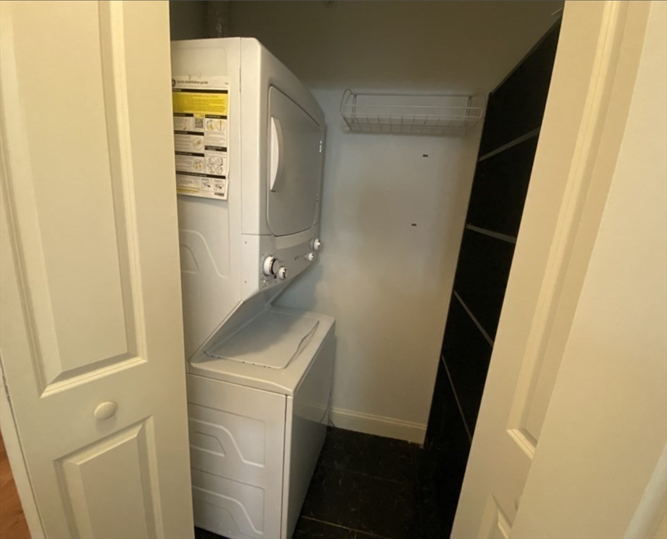 2 bed, 2 bath apartment for rent at 391 Pleasant St Unit 307, Melrose — photo 14 of 15