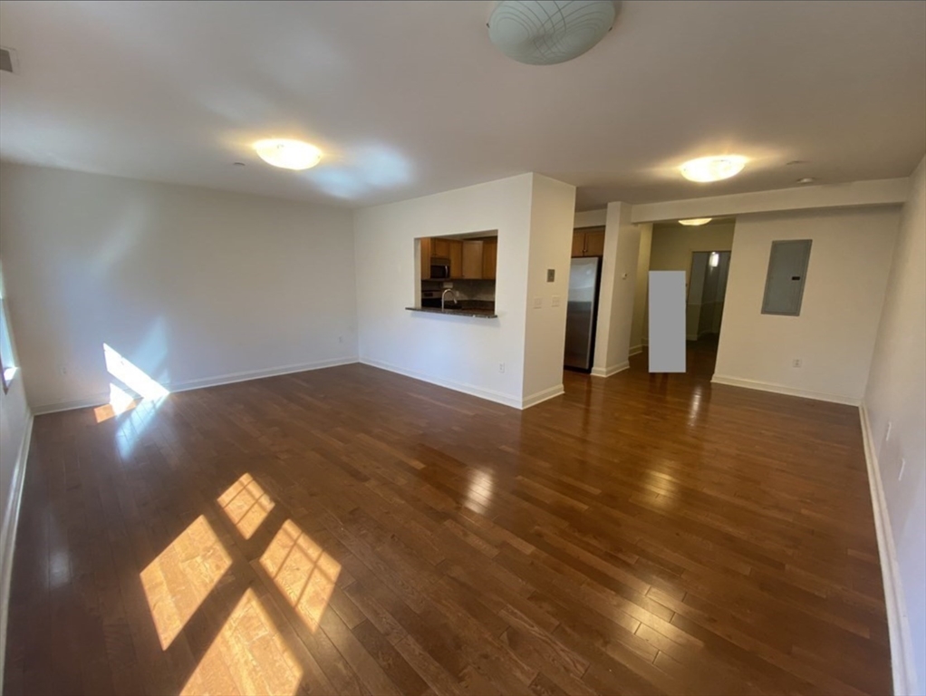 2 bed, 2 bath apartment for rent at 391 Pleasant St Unit 307, Melrose — photo 4 of 15