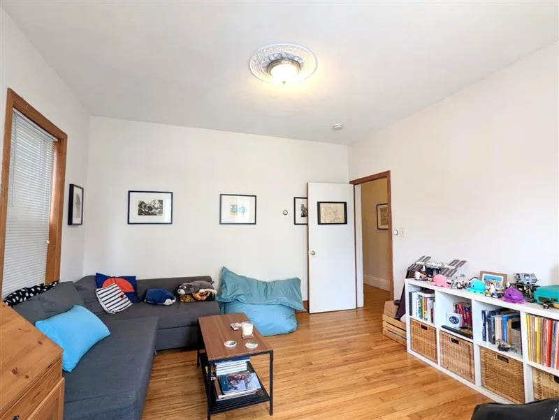 2 bed, 1 bath apartment for rent at 392 Washington St Unit 1, Ward Two — photo 10 of 18