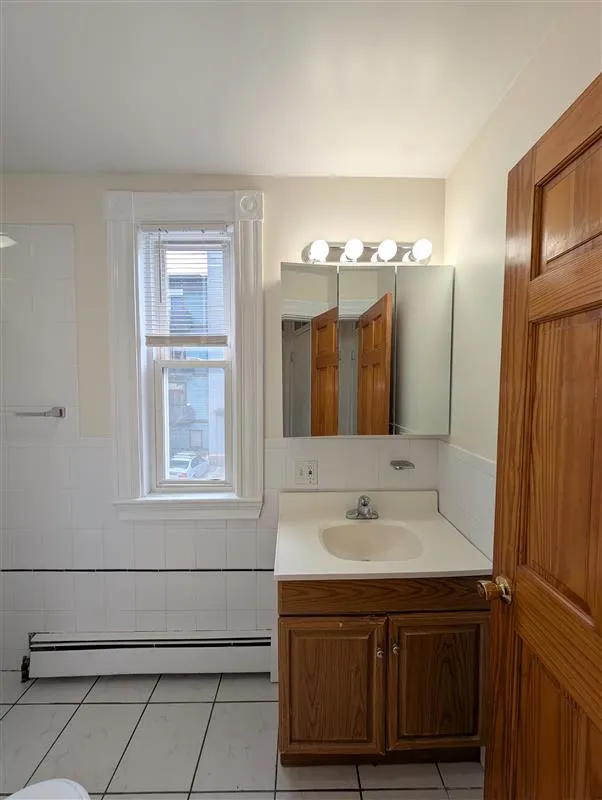 2 bed, 1 bath apartment for rent at 392 Washington St Unit 2a, Ward Two — photo 18 of 23