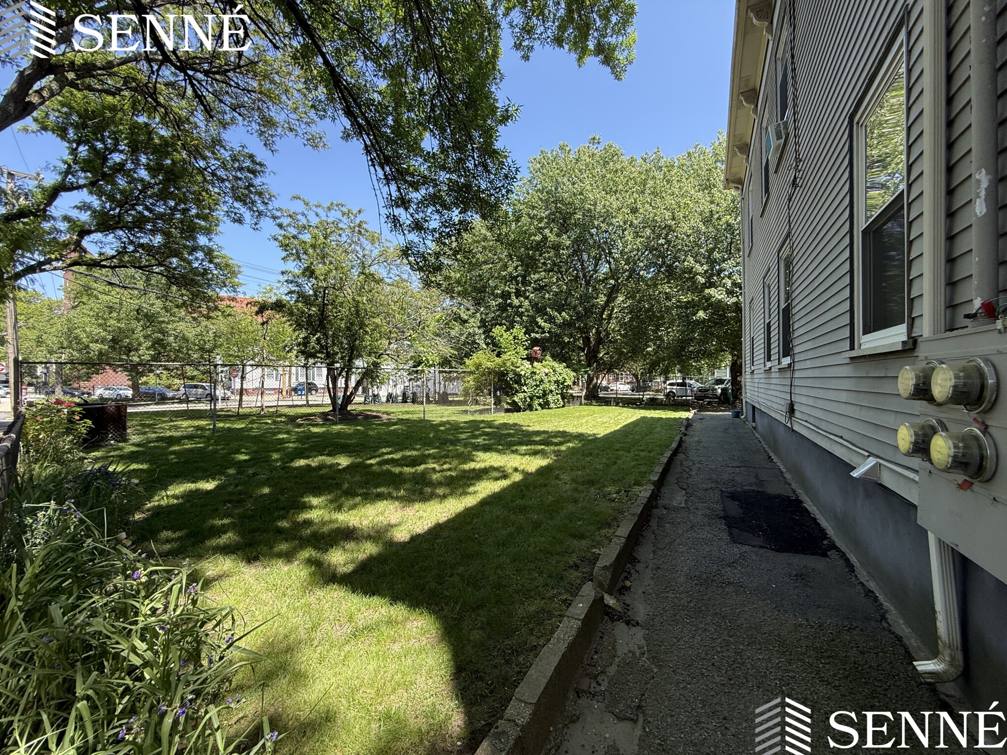 2 bed, 1 bath apartment for rent at 392 Windsor St Unit 2, Wellington-Harrington — photo 2 of 11